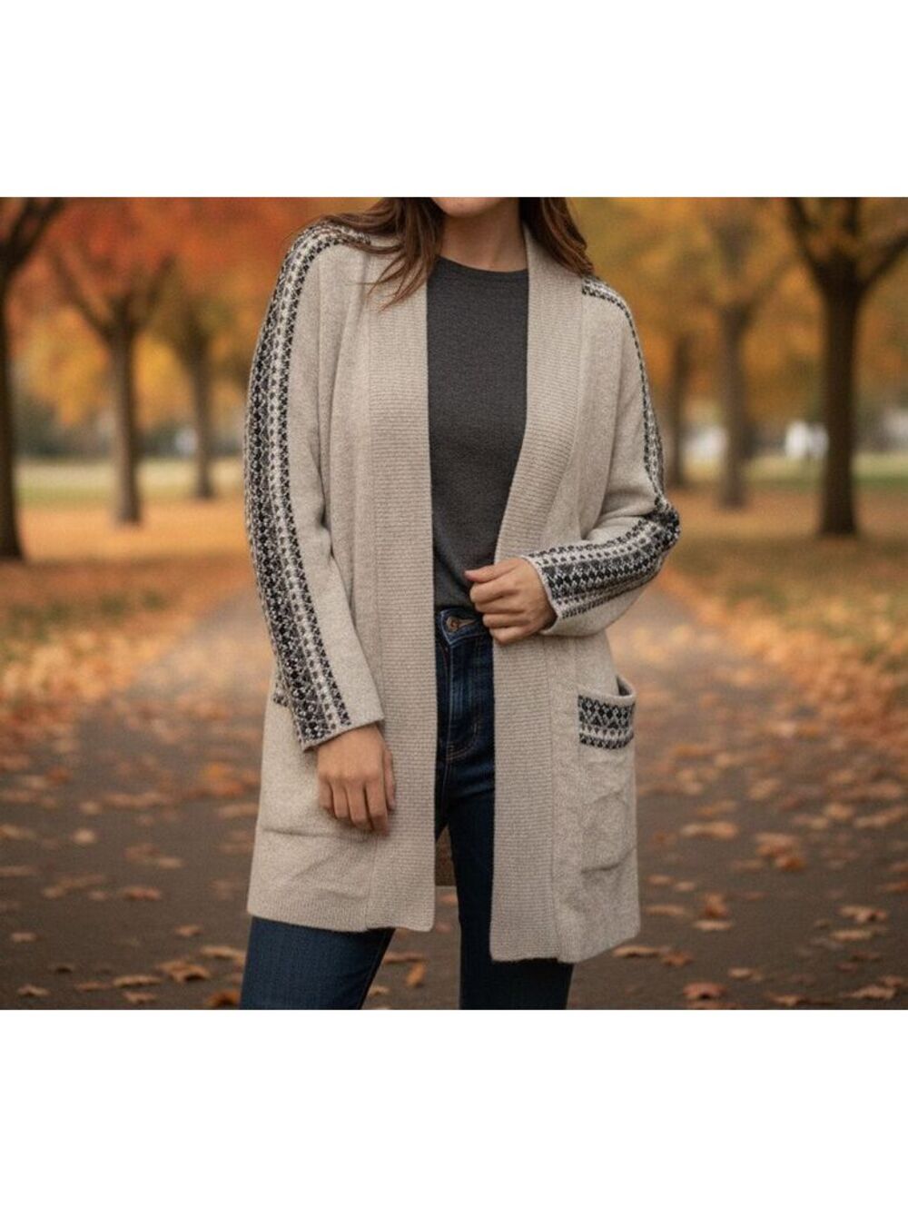 Old Navy Women's Beige Open Cardigan Sweater with Patterned Sleeves, Size XS